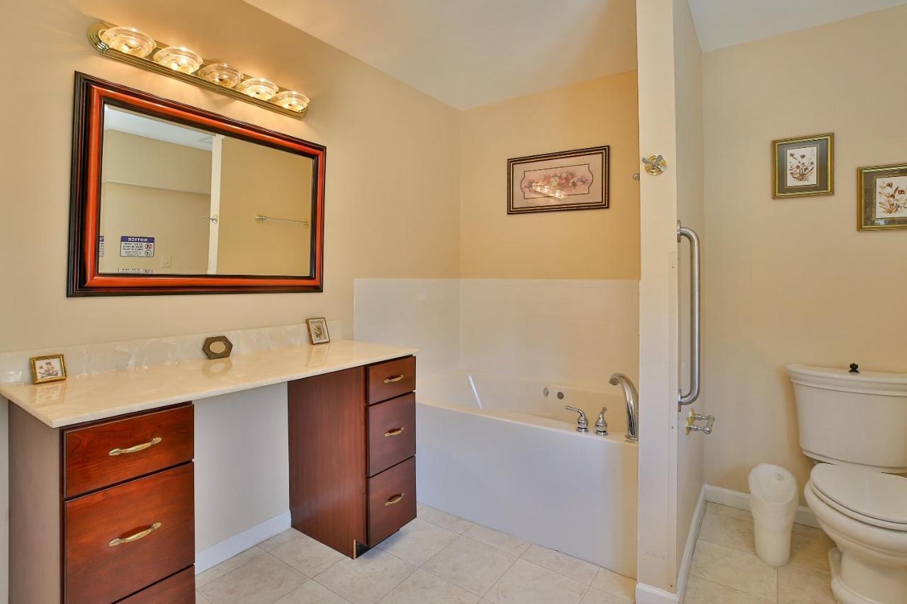 Purcellville Home ภายนอก รูปภาพ